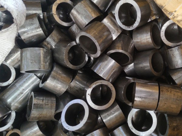 细河无缝钢管切割